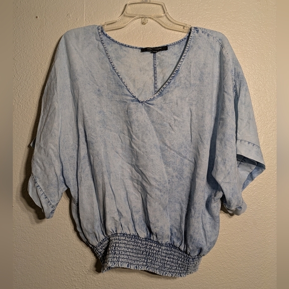 Marc New York Blue Flutter Sleeve Blouse Size Medium Pre-owned - Picture 1 of 7